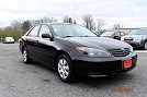 2004 Toyota Camry XLE image 29