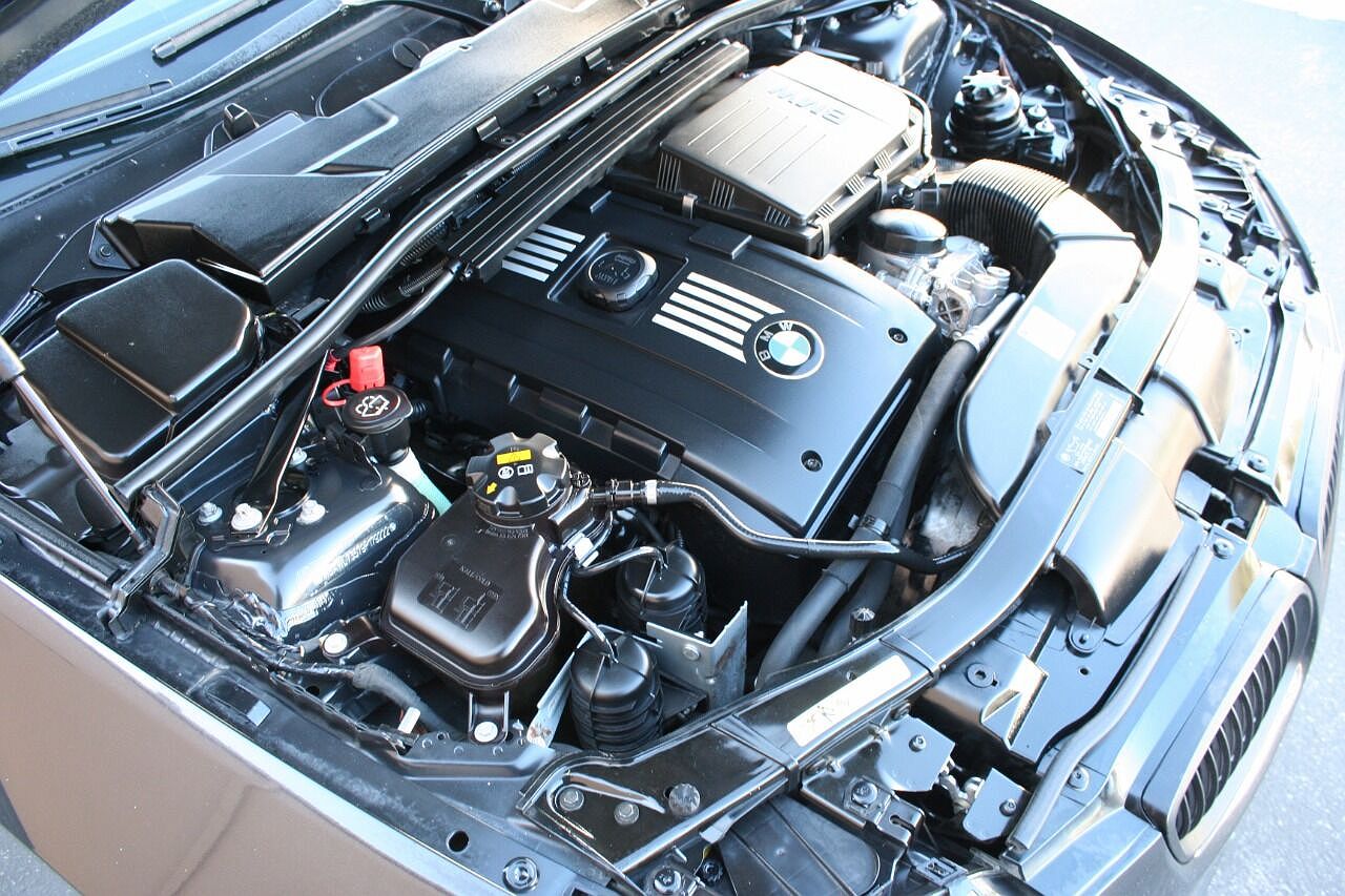 2009 BMW 3 Series 335i image 68