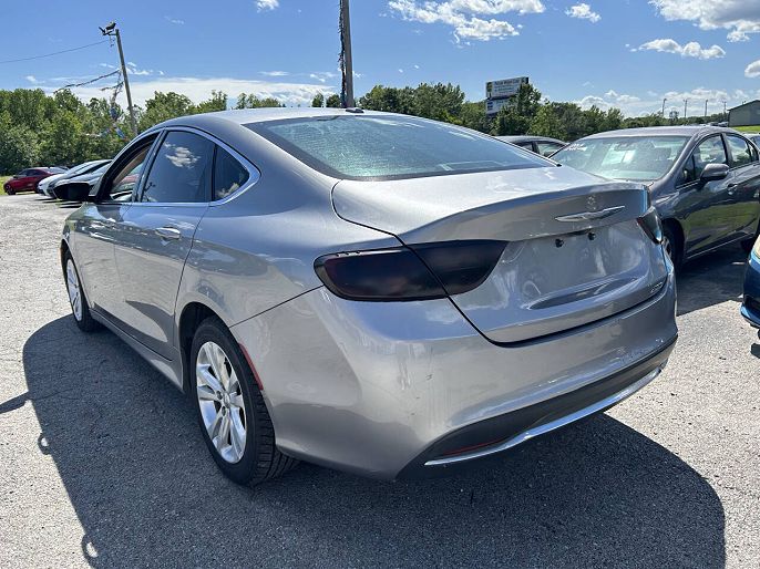 2015 Chrysler 200