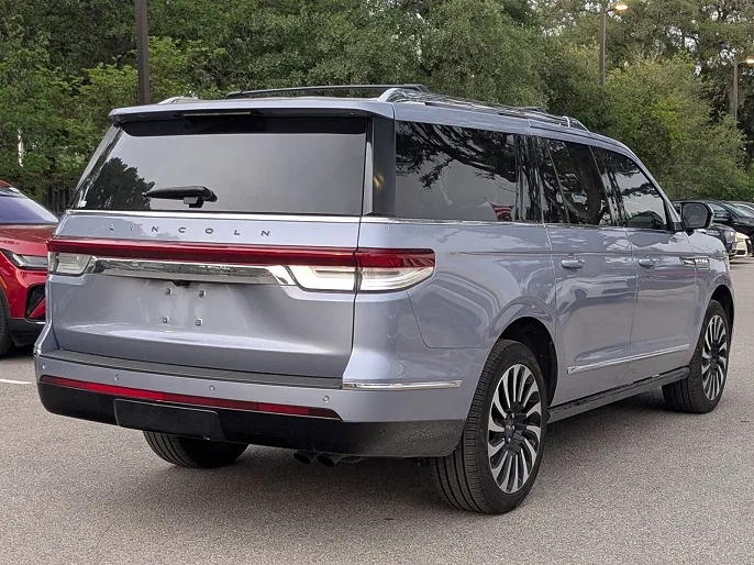 2024 Lincoln Navigator L