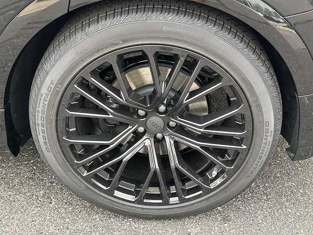 2026 Audi SQ8