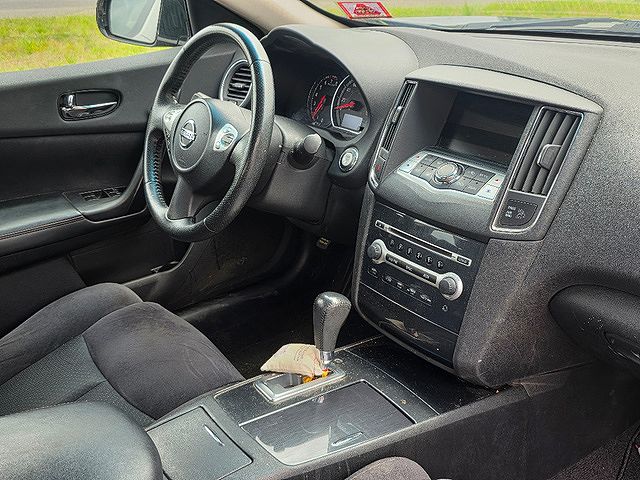 2013 Nissan Maxima