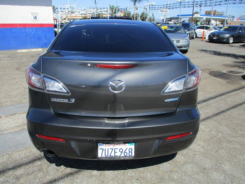 2013 Mazda Mazda3 i Touring image 4