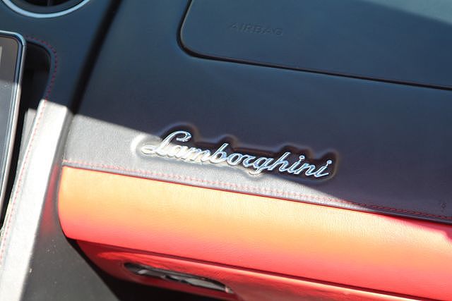 2010 Lamborghini Gallardo LP560 image 9