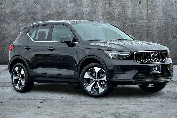 2024 Volvo XC40