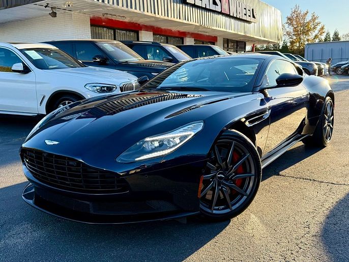 2018 Aston Martin DB11