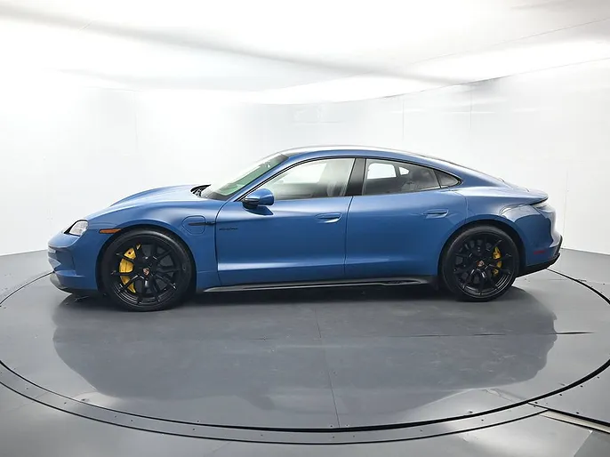 2026 Porsche Taycan