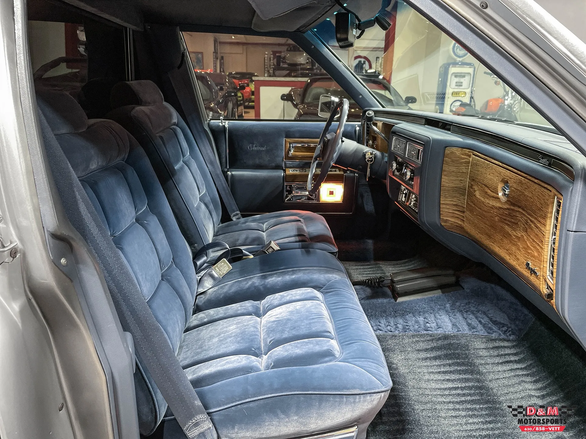 1983 Cadillac Fleetwood Brougham image 14