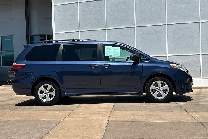 2018 Toyota Sienna