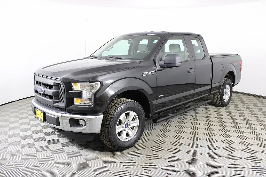 2015 Ford F-150 XL image 2