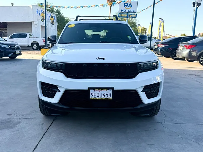 2023 Jeep Grand Cherokee