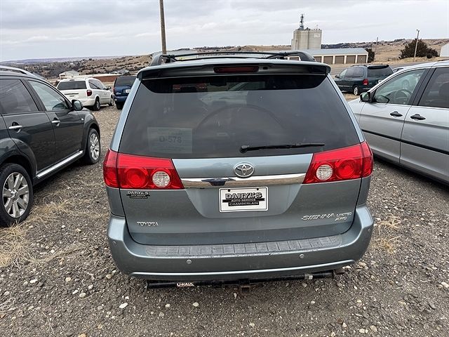 2006 Toyota Sienna