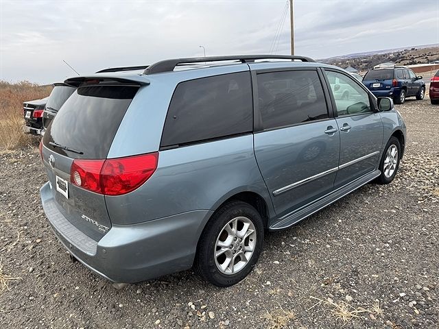 2006 Toyota Sienna
