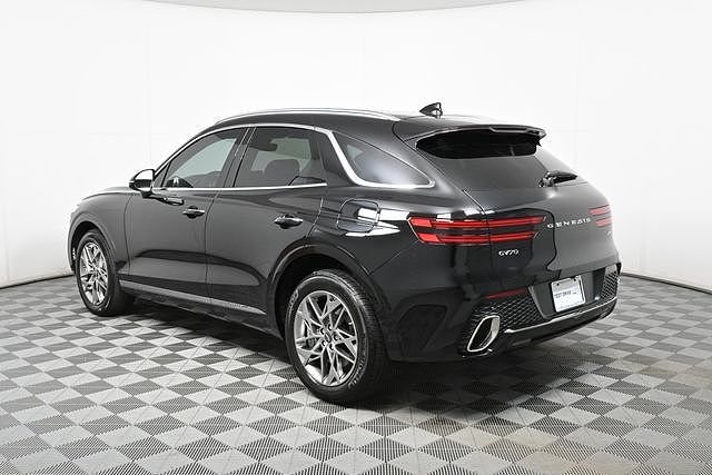 2025 Genesis GV70
