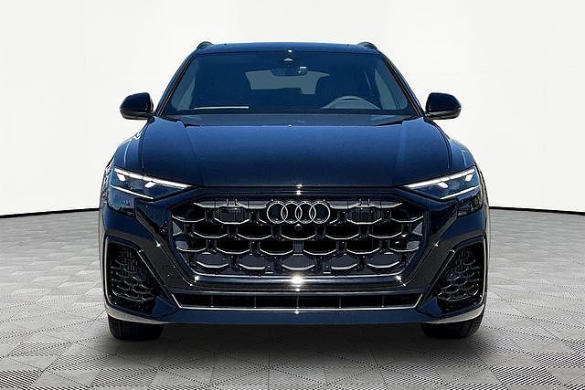 2026 Audi Q8