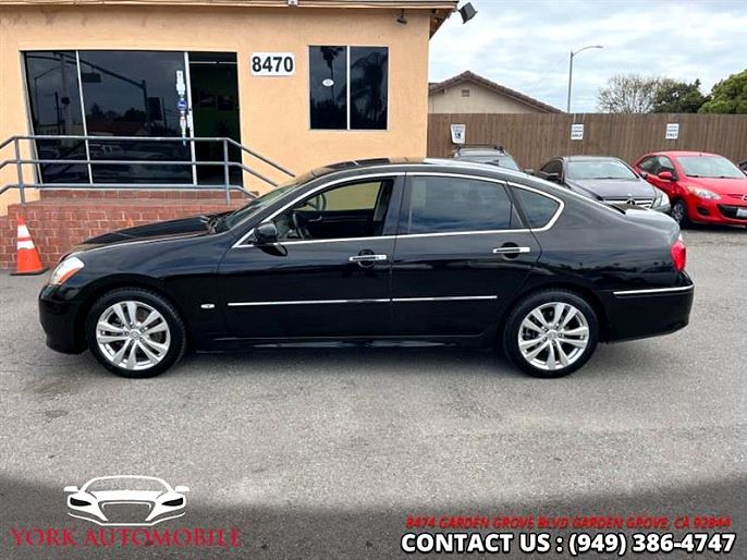 2010 Infiniti M35