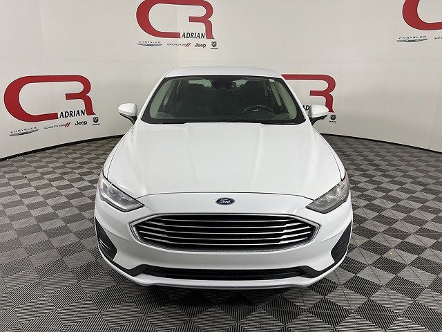 2020 Ford Fusion SE image 1
