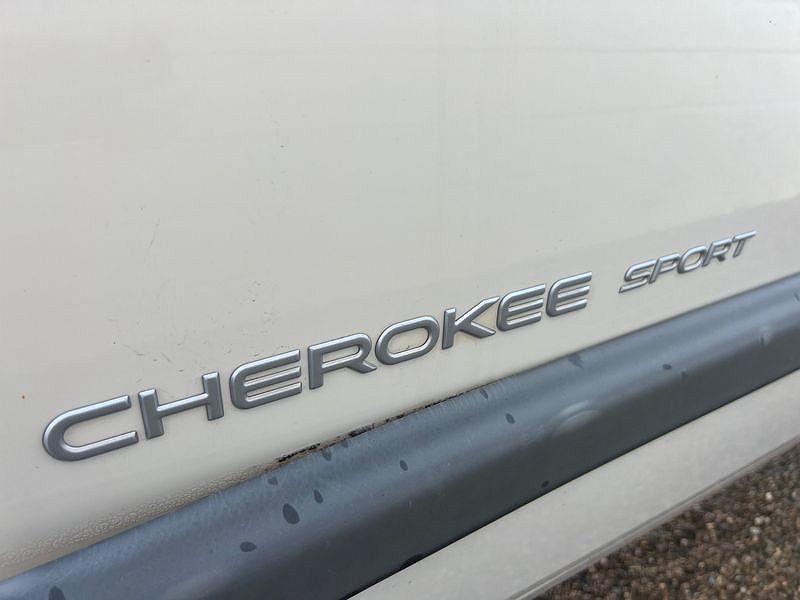 2001 Jeep Cherokee Sport image 33