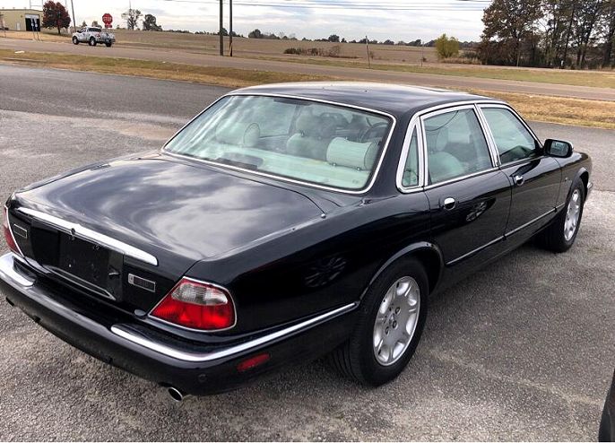 2003 Jaguar XJ