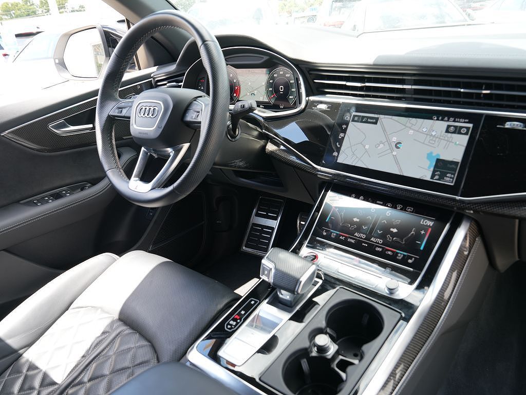 2023 Audi SQ8