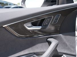 2023 Audi SQ8