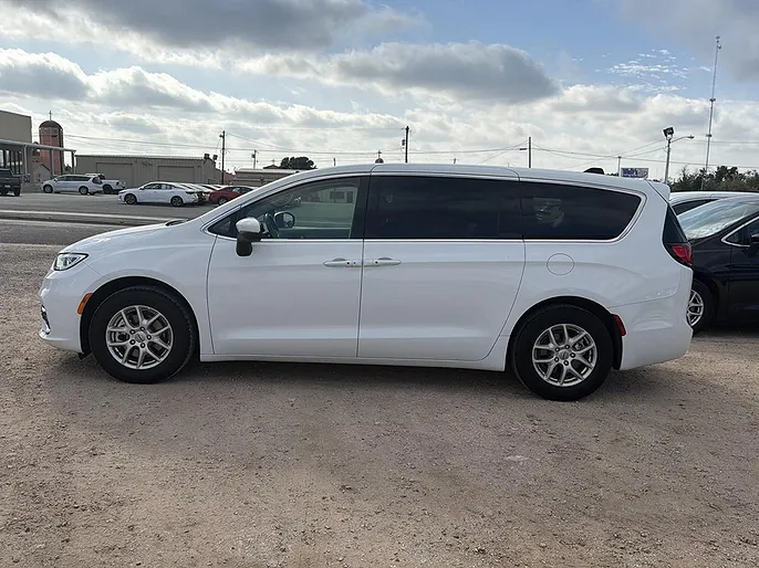 2023 Chrysler Pacifica