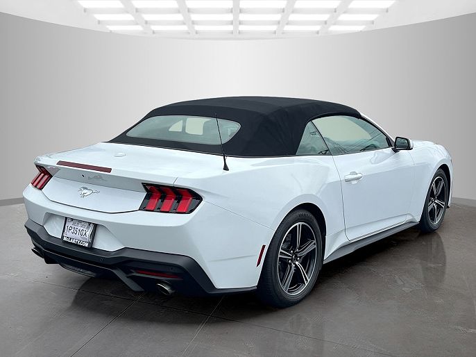 2024 Ford Mustang