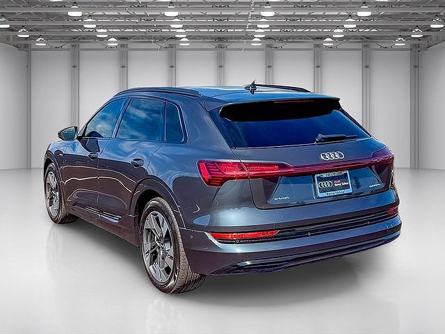 2021 Audi e-tron