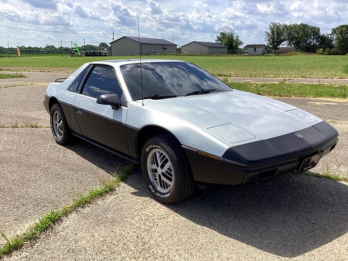 1984 Pontiac Fiero