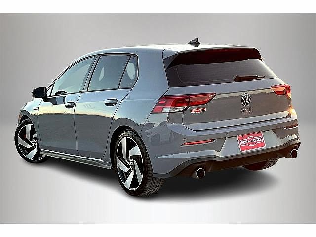 2023 Volkswagen Golf SE image 3