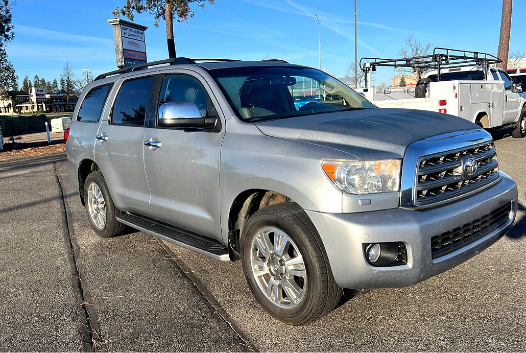 2016 Toyota Sequoia Limited Edition image 1