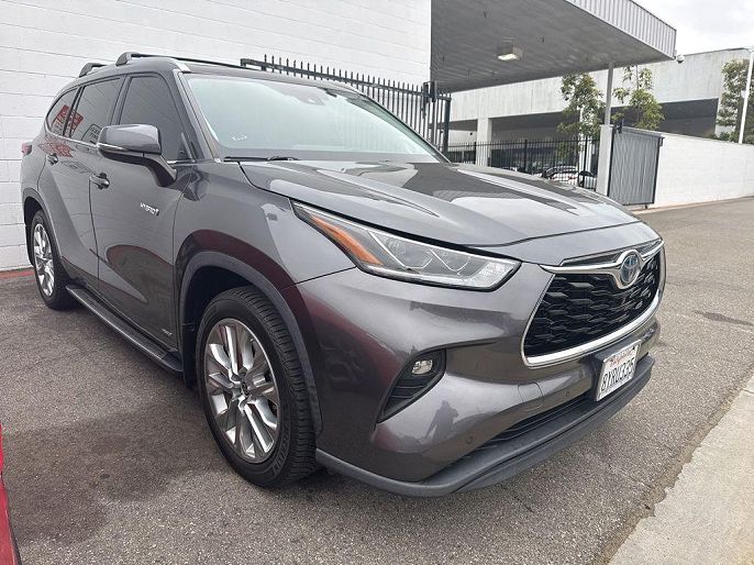 2021 Toyota Highlander