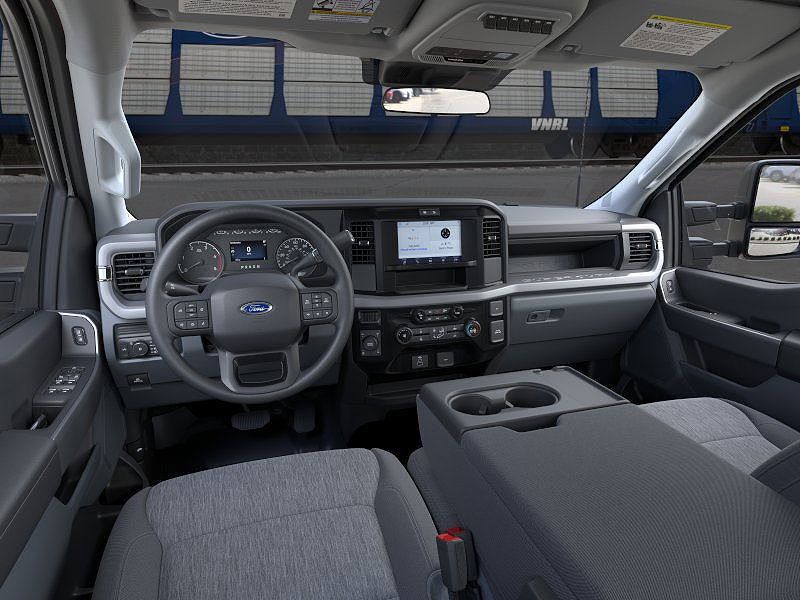 2025 Ford F-250
