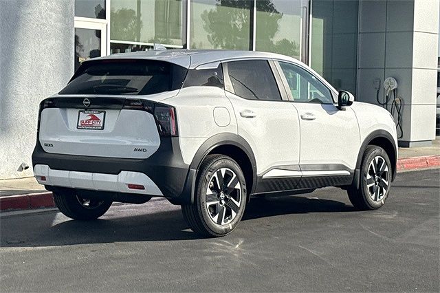 2025 Nissan Kicks