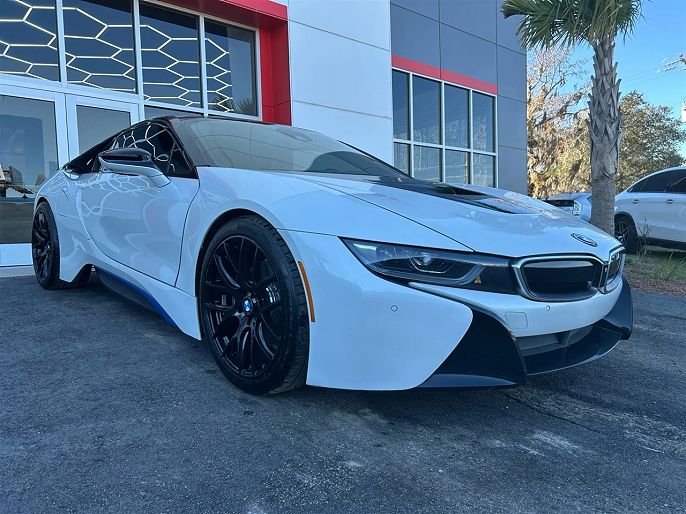 2017 BMW i8