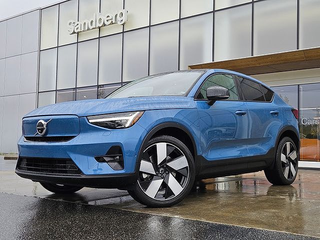 2023 Volvo C40