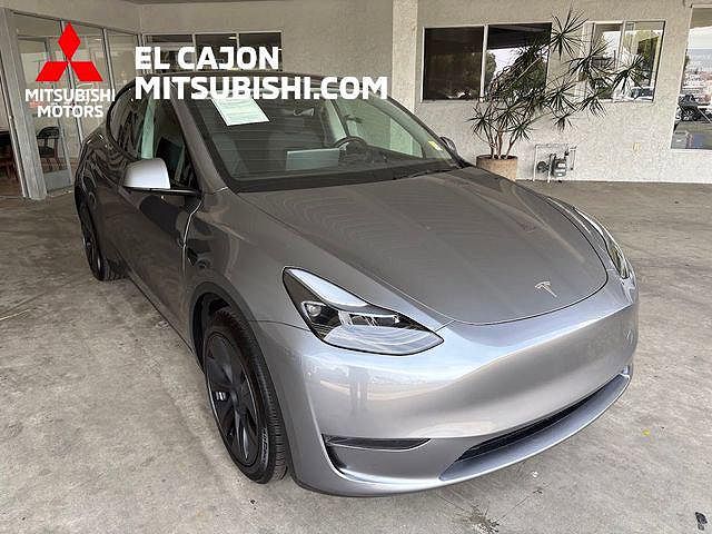 2025 Tesla Model Y