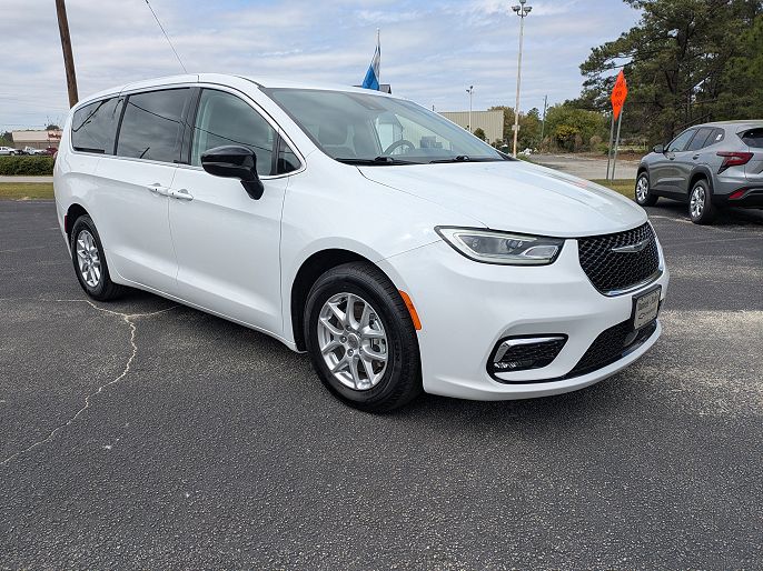 2024 Chrysler Pacifica