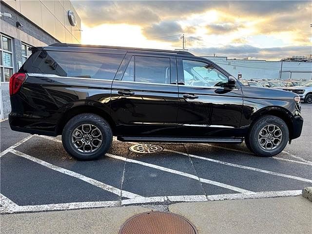 2025 Ford Expedition MAX