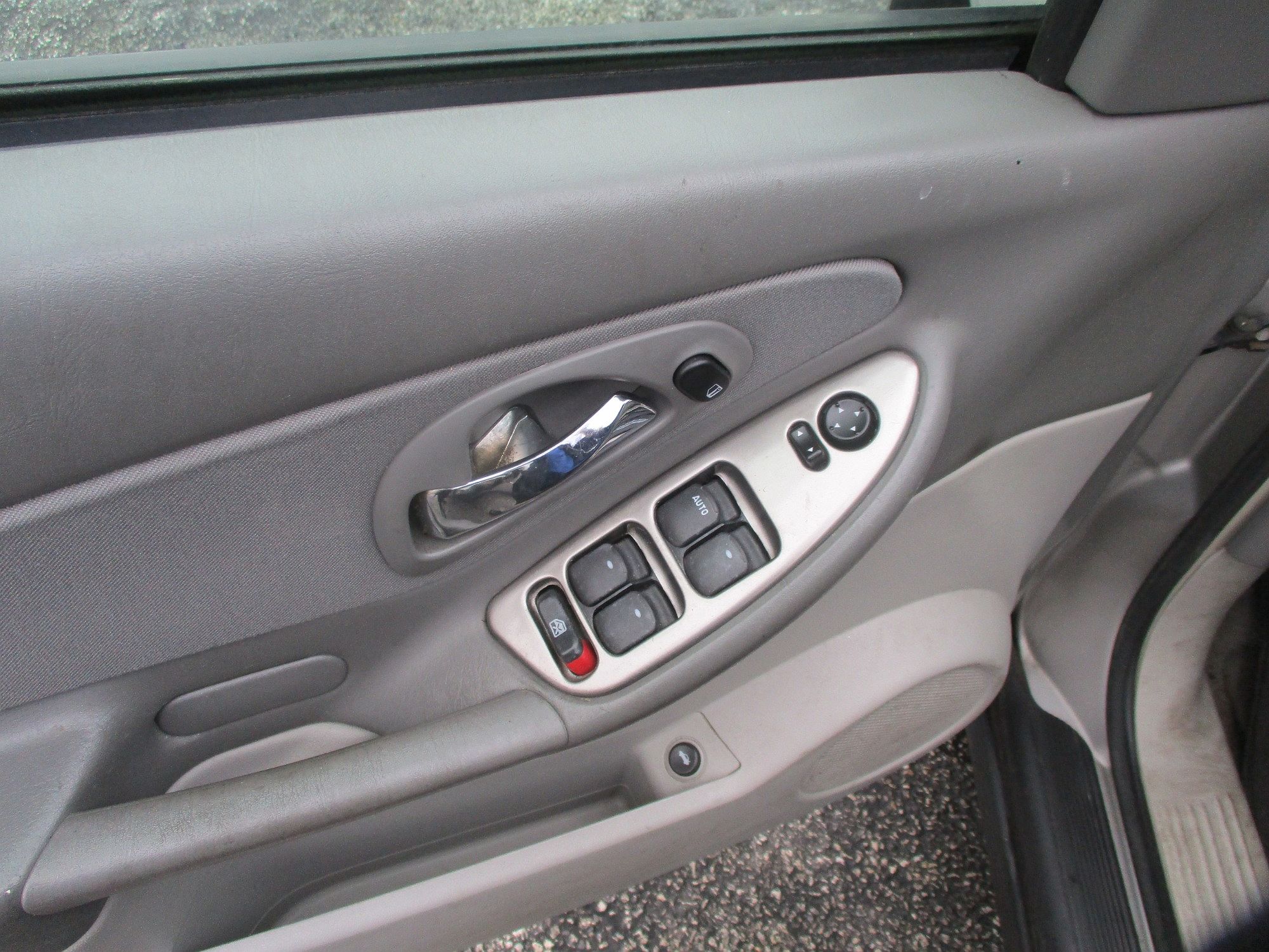 2007 Chevrolet Malibu LS image 9
