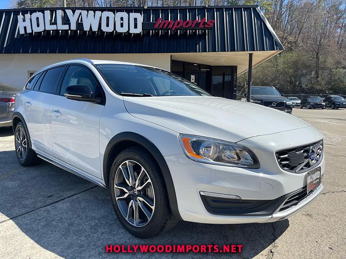 2017 Volvo V60