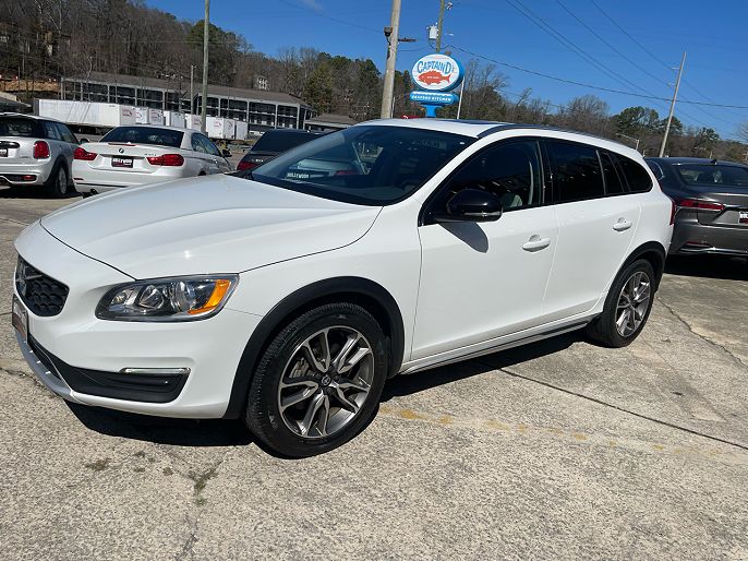 2017 Volvo V60