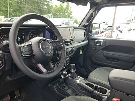 2025 Jeep Gladiator