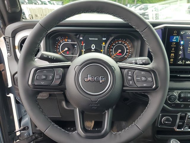 2025 Jeep Gladiator
