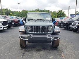2025 Jeep Gladiator