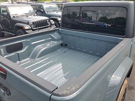 2025 Jeep Gladiator