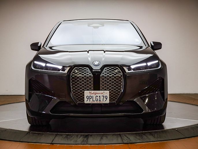 2025 BMW iX