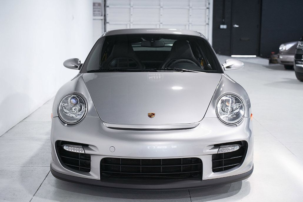 2008 Porsche 911 GT2 image 4