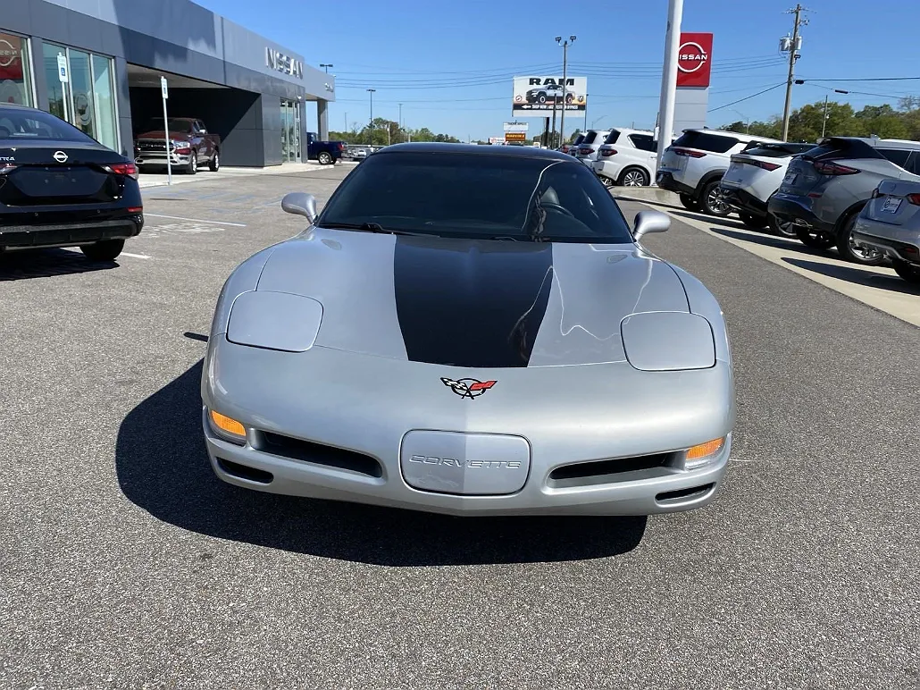 2000 Chevrolet Corvette Base image 2