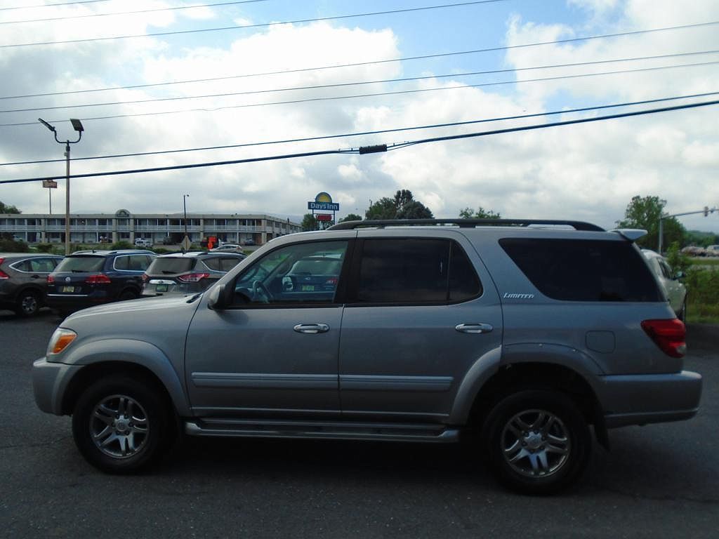 2005 Toyota Sequoia Limited Edition image 4